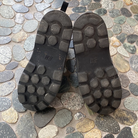 Minnie Mouse combat boots - Picture 6 of 9